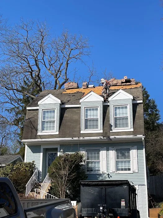 Storm Guard Roofing of Chantilly-Dulles Picture 2