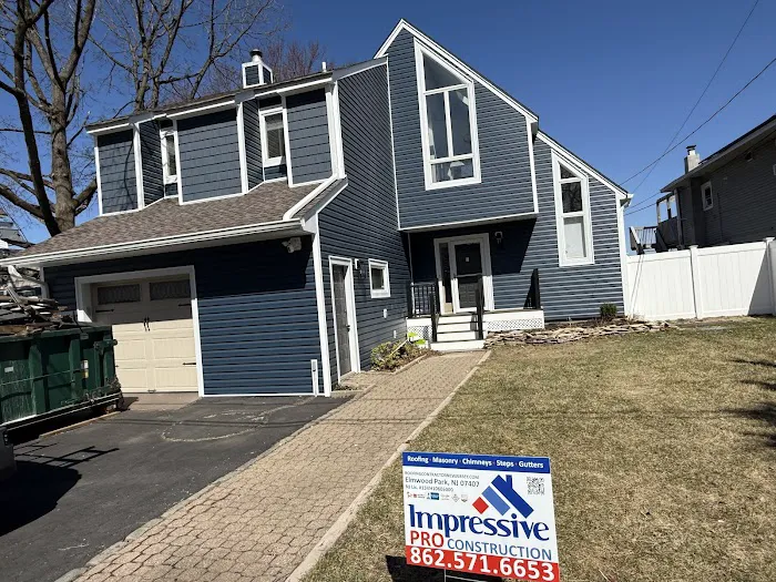 Impressive pro Roofing, Siding And Gutters Picture 1