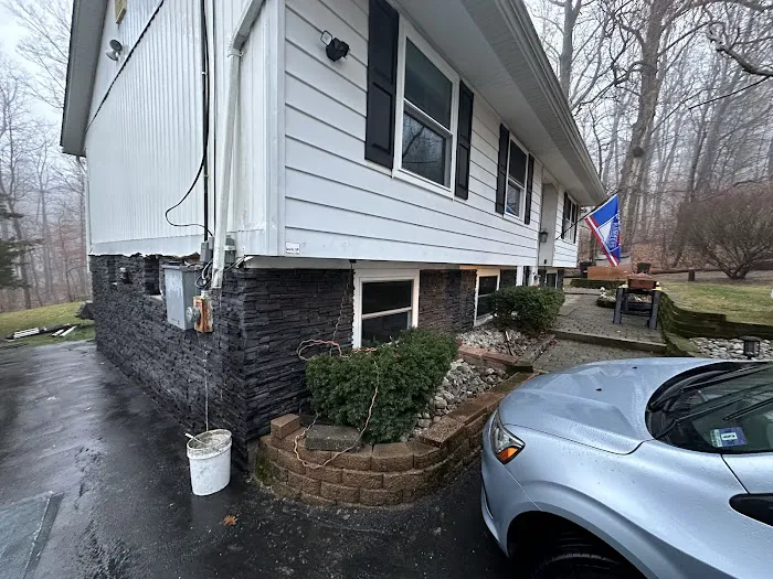Impressive pro Roofing, Siding And Gutters Picture 10