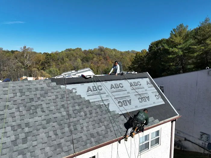 Vertex Roofing Contractors Inc. Picture 1