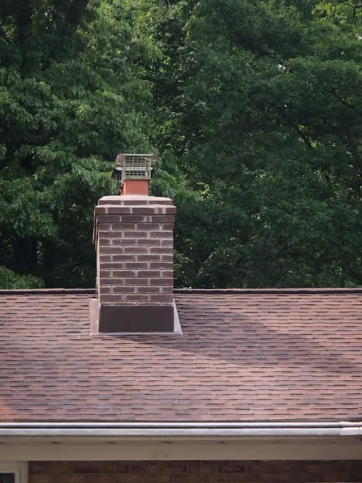 UE Construction & Roofing Picture 5