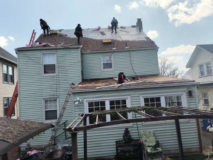 USA Roofrs & Construction LLC Picture 8