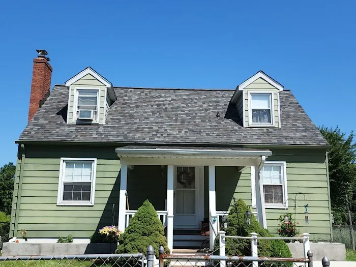 Harriss Roofing Inc Picture 1