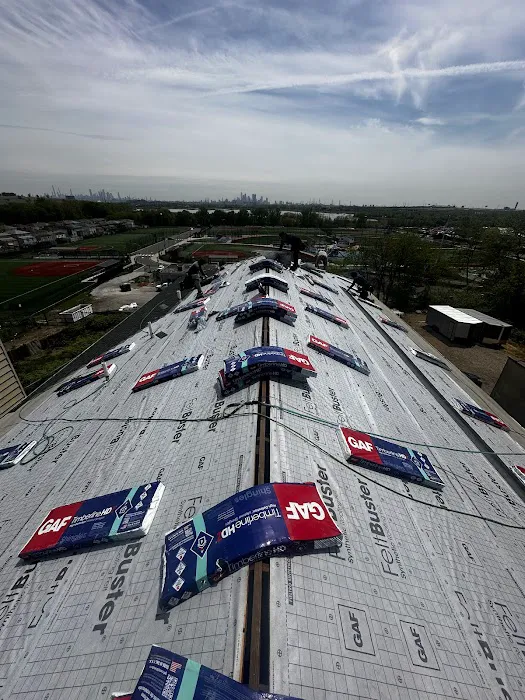 APC Roofing, Siding and Gutters Picture 7