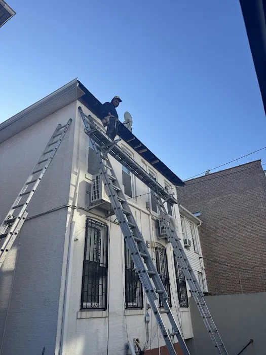 Power Roofing & Siding Manhattan Picture 6