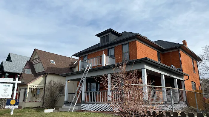 Siding Contractors Picture 9