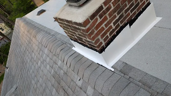 D Squared Roofing and Exteriors Picture 6