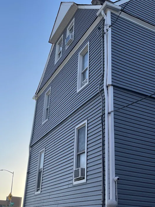 Vinyl Pro Contracting Corp Picture 9