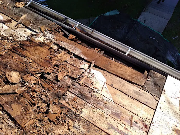 Allesson Roofing & Siding Picture 4