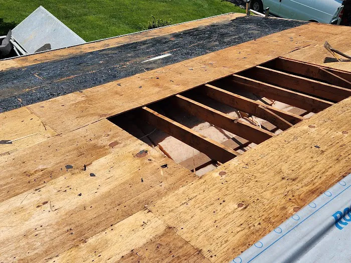 Allesson Roofing & Siding Picture 5