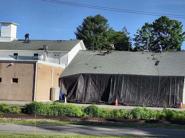 Roff Roofing & Renovations LLC Picture 3