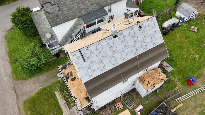 Eagle roofing & Siding Picture 10