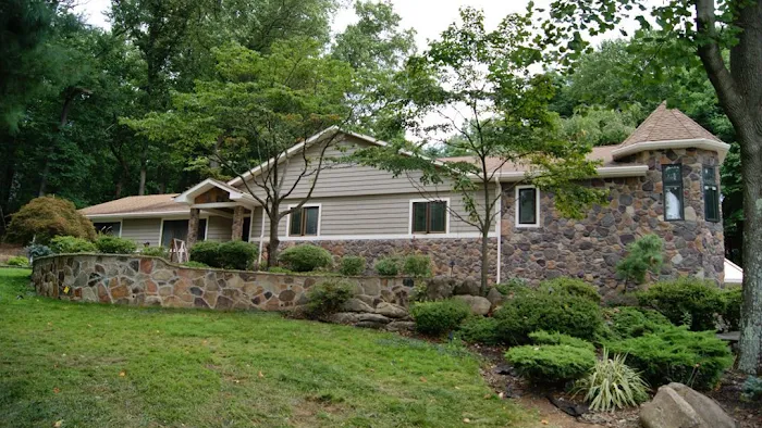 All Seasons Siding & Roofing Picture 6