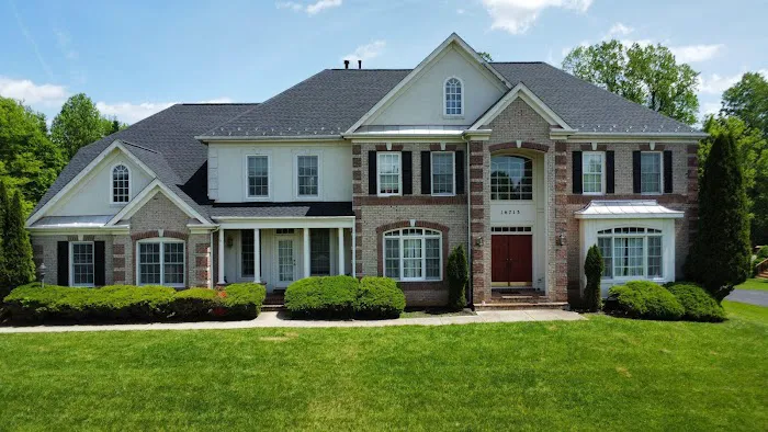 Toro Contracting LLC Restoration Experts Picture 9