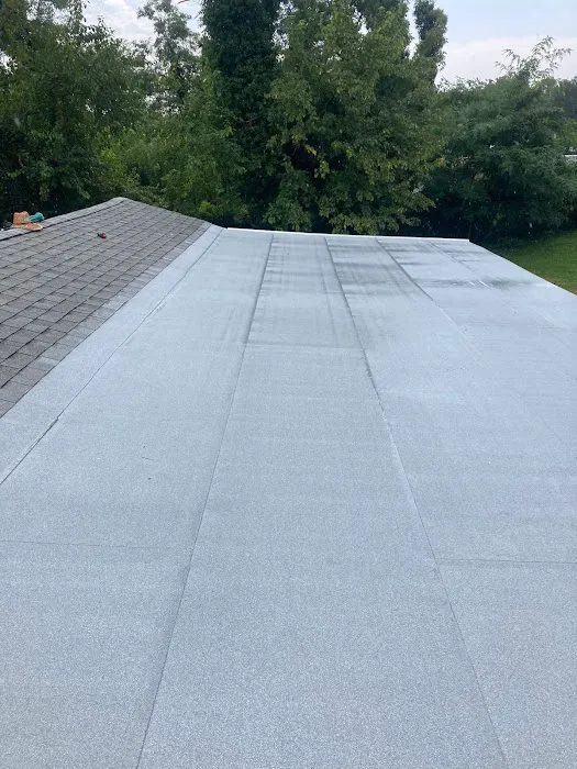 Elite Siding Gutters Roofing LLC Picture 4