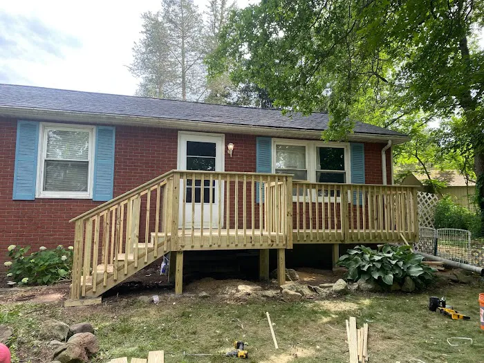 J&J SIDING LLC Picture 3