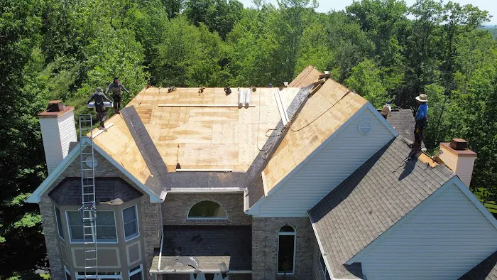 NHL Roofing & Construction Picture 4