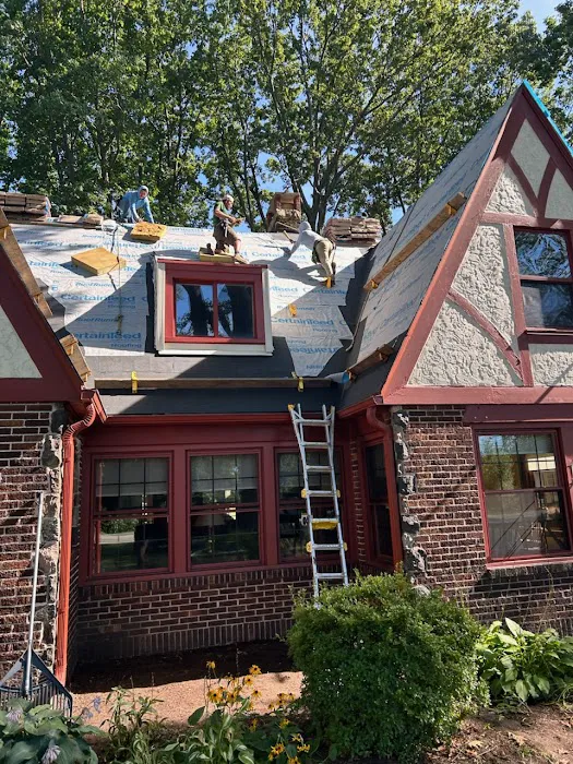 K & K Roofing Picture 2