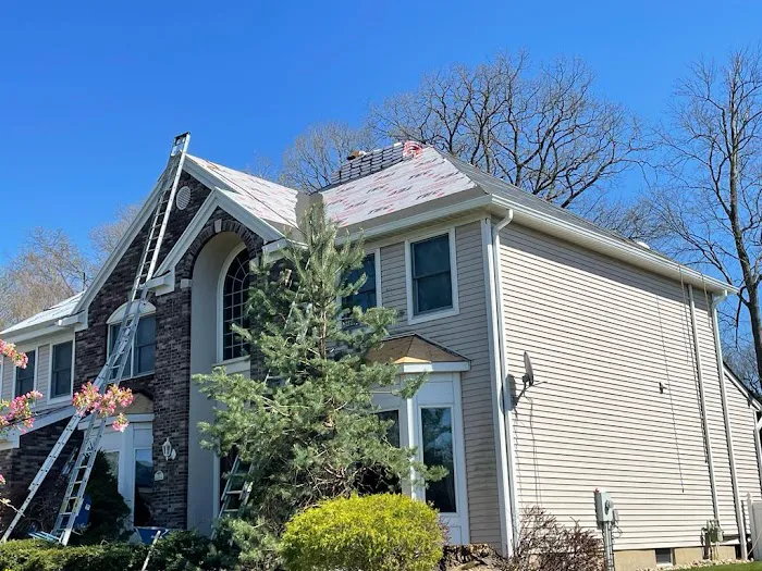 Emily Home Improvement & Gutter Installation Picture 9