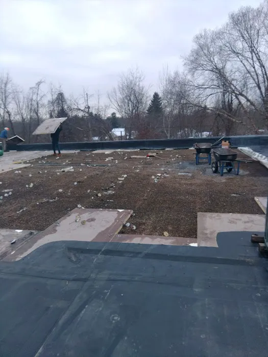Somrack Roofing and Construction Picture 1