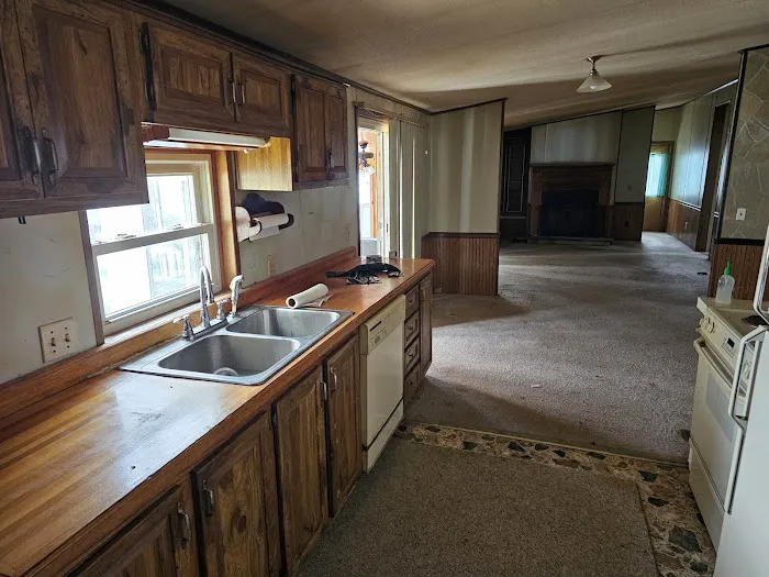 Max Home Renovations LLC Picture 9