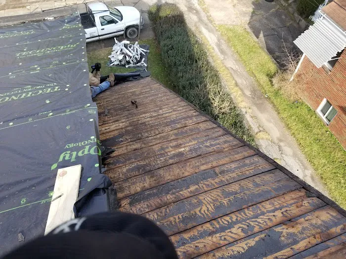 D&S Roofing Picture 10