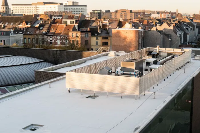 Royalty Roofing Picture 9