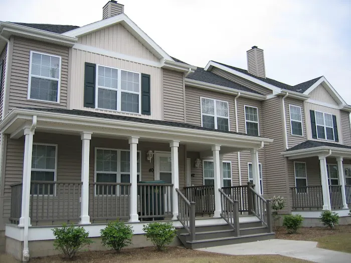 Ontario Exteriors Picture 8