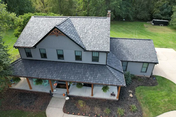Hometown Roofing and Construction Picture 3