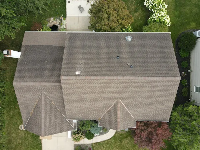 Hometown Roofing and Construction Picture 9