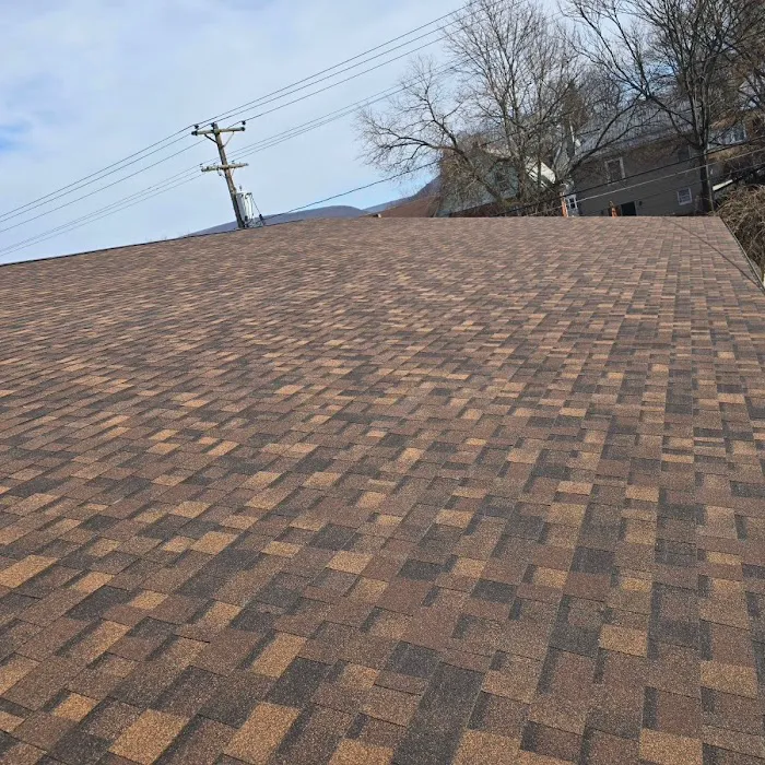 E & E Exteriors LLC Picture 8