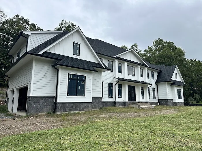American Quality Roofing & Siding Picture 9