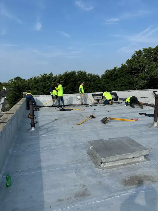 Power Roofing & Siding Long Island City Picture 1