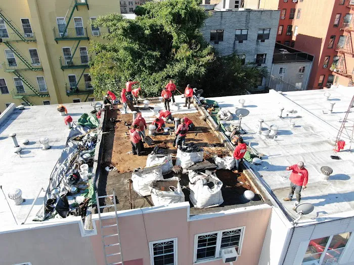 Royal Roofing & Siding NYC Picture 6