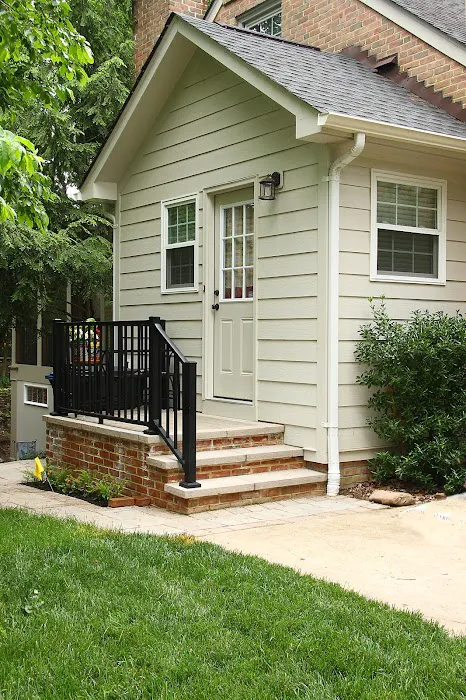 Loyalty Exteriors Picture 10
