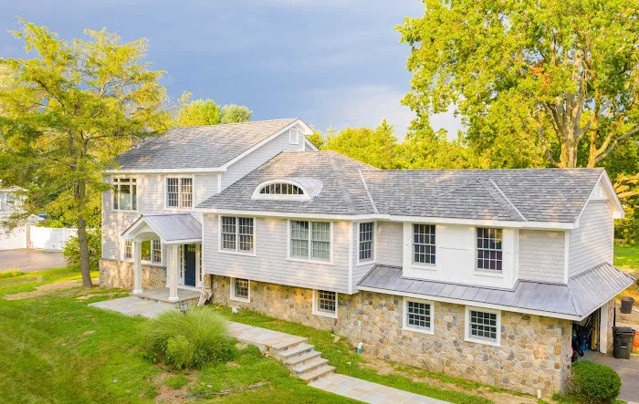 Preferred Exterior Corp. Picture 2