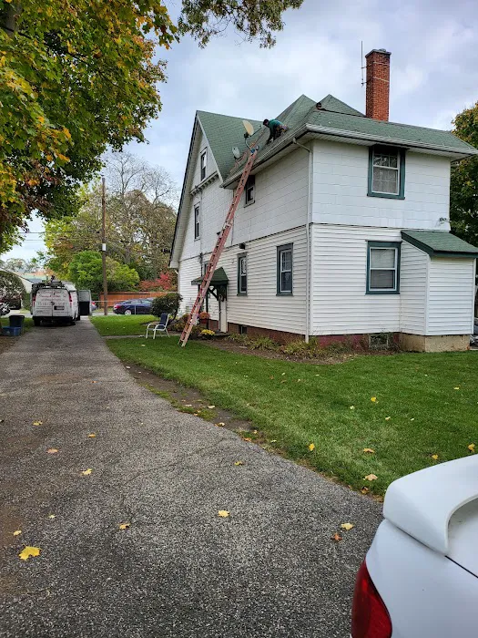 Roof Leak Enders: Roofing & Siding Picture 6