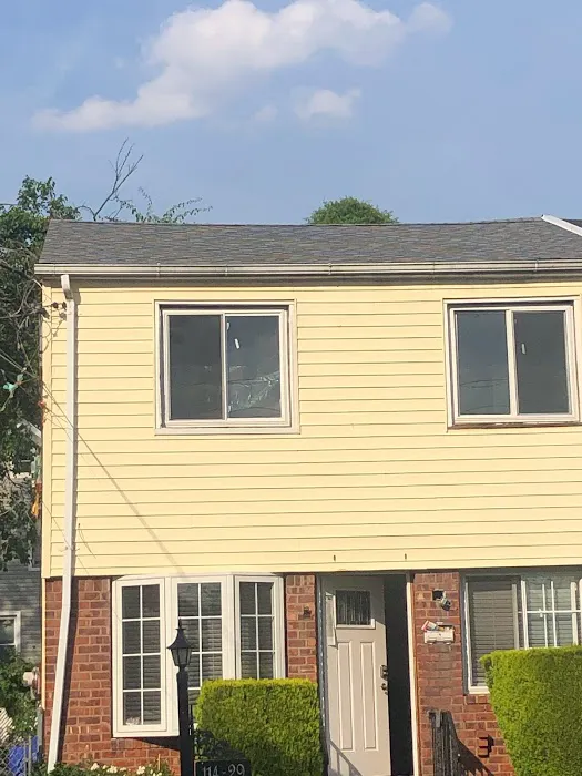 NY's ELITE ROOFING & SIDING Picture 4