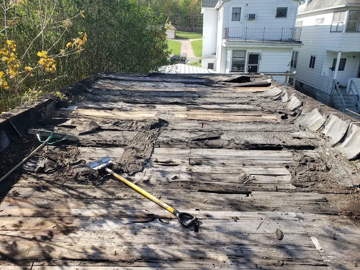 GW Roofing And Construction Picture 4