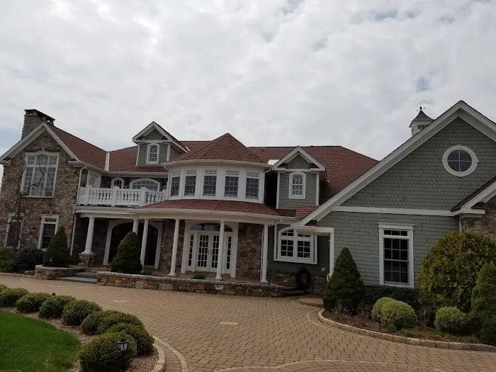 Five Stars Roofing & Contracting LLC. Picture 2