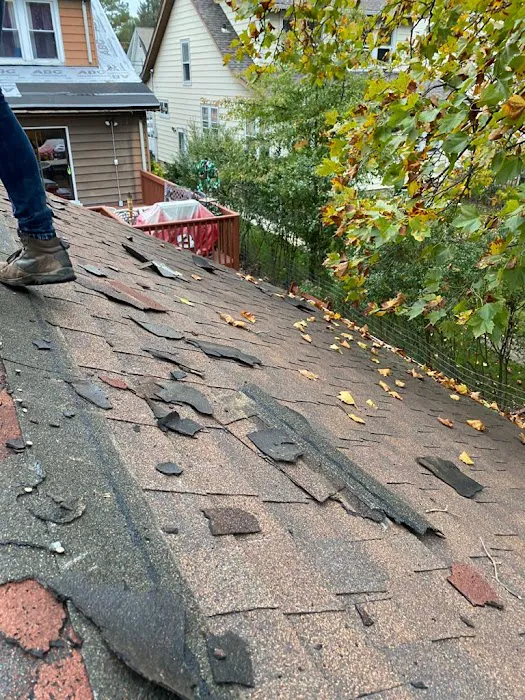 Pro Roofers GC Picture 4