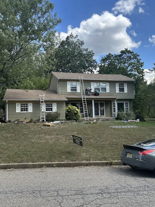D Squared Roofing and Exteriors Picture 1