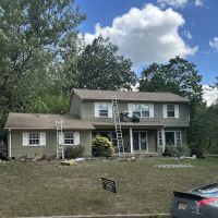 D Squared Roofing and Exteriors ico