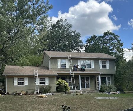 D Squared Roofing and Exteriors