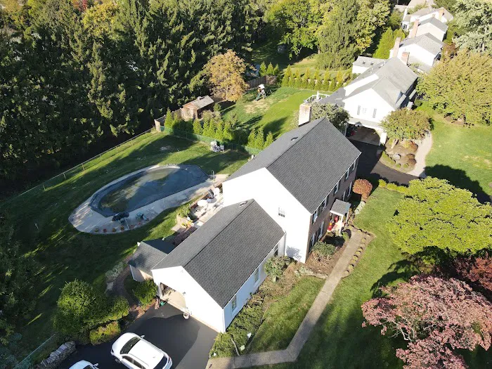 Storm Tech Roofers - West Chester Picture 3