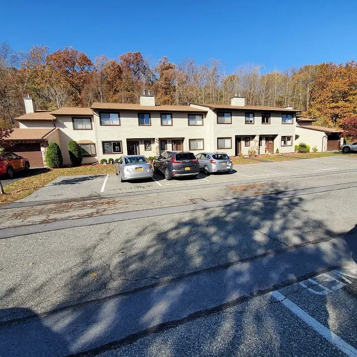 Reisch Roofing and Construction LLC Picture 5