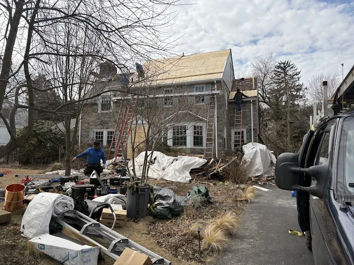 Dunbar Roofing & Siding Co Picture 2