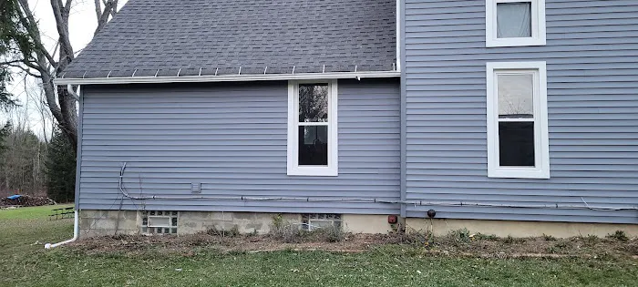 Oaks Roofing & Siding Picture 4