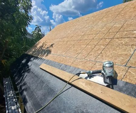 Collins Roofing & Exteriors