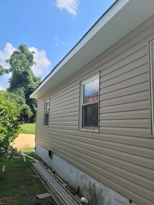 O & R Roof and Carpentry, LLC Picture 8